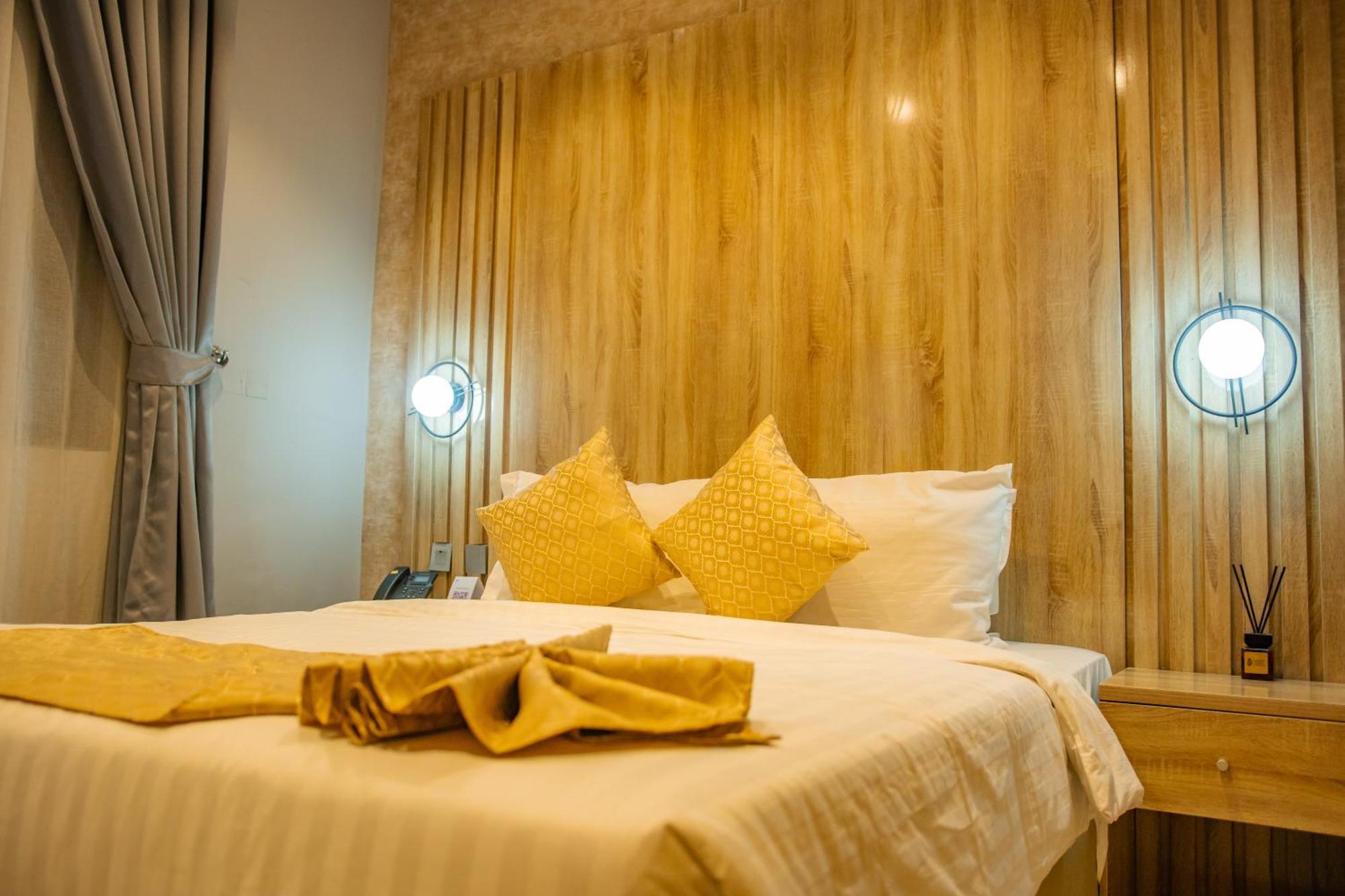אקורה Ojaja Suites By Perennia מראה חיצוני תמונה